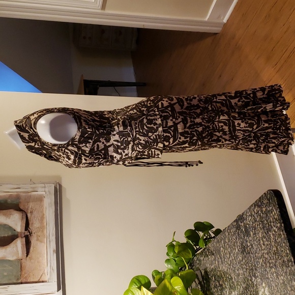 SPANNER Dress (two piece set) - Picture 10 of 16